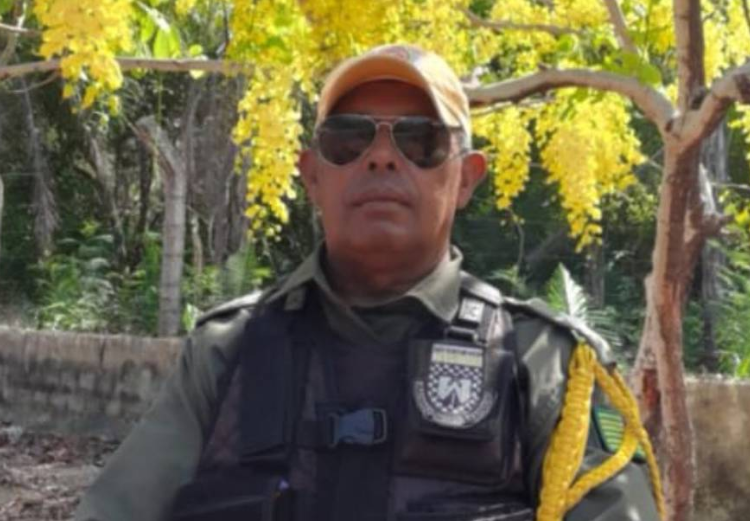 Sargento Da Pm Passa Mal E Morre Dentro De Viatura Em Lu S Correia Geral