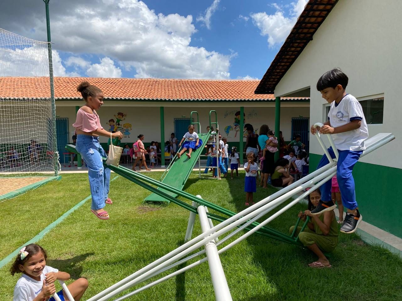 Prefeitura De Esperantina Inaugura Reforma E Amplia O Da Escola Maria