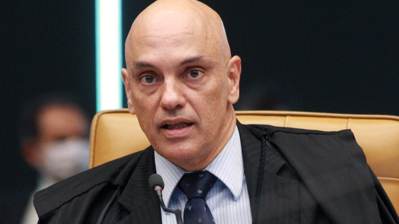 PGR diz que contrato de esposa de Moraes com Master não configura “ilicitude”