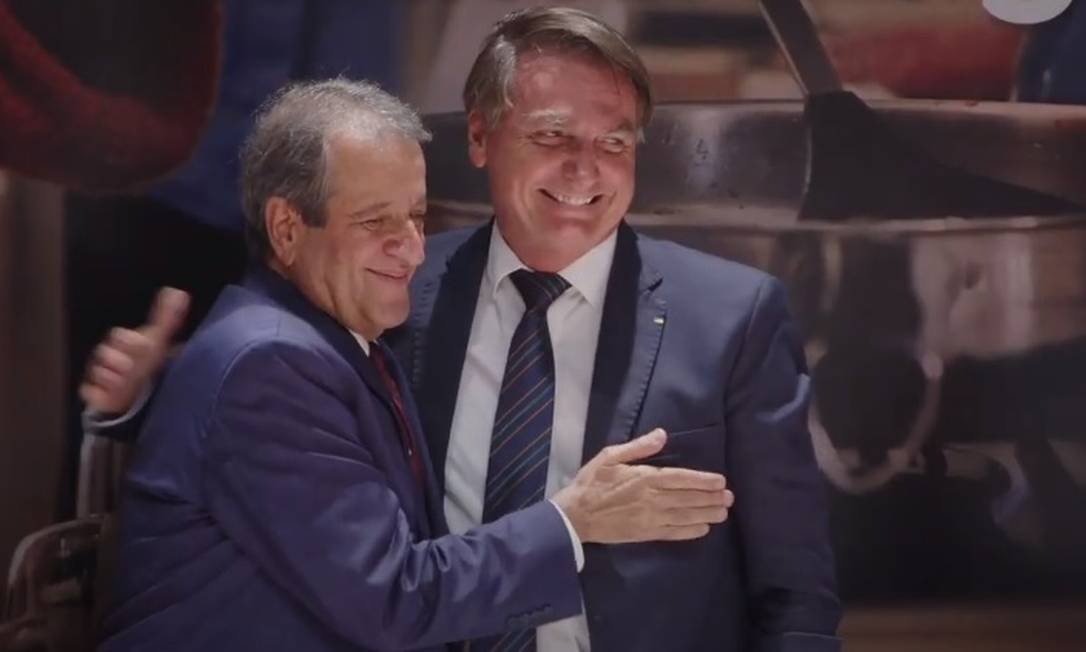 PL pode apoiar Lula e fazer com que Bolsonaro saia da sigla, diz site