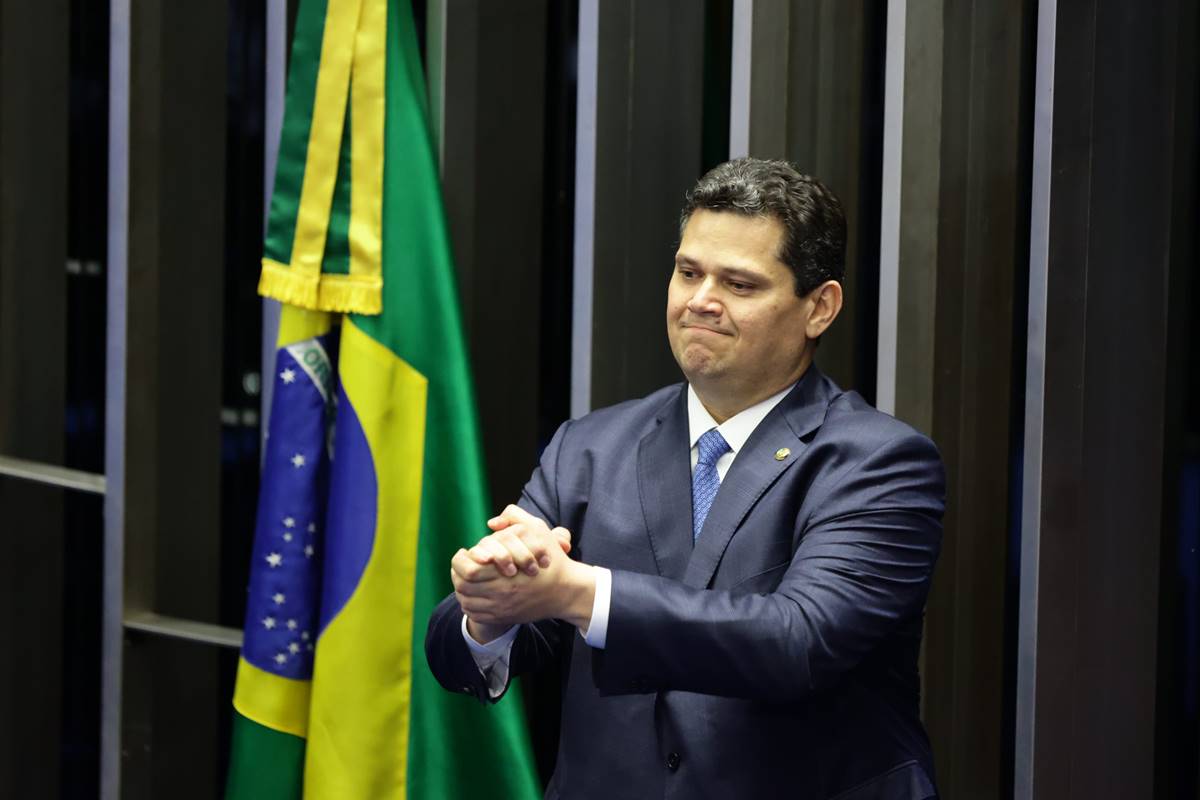 Davi Alcolumbre: O rei das articulações políticas em Brasília
