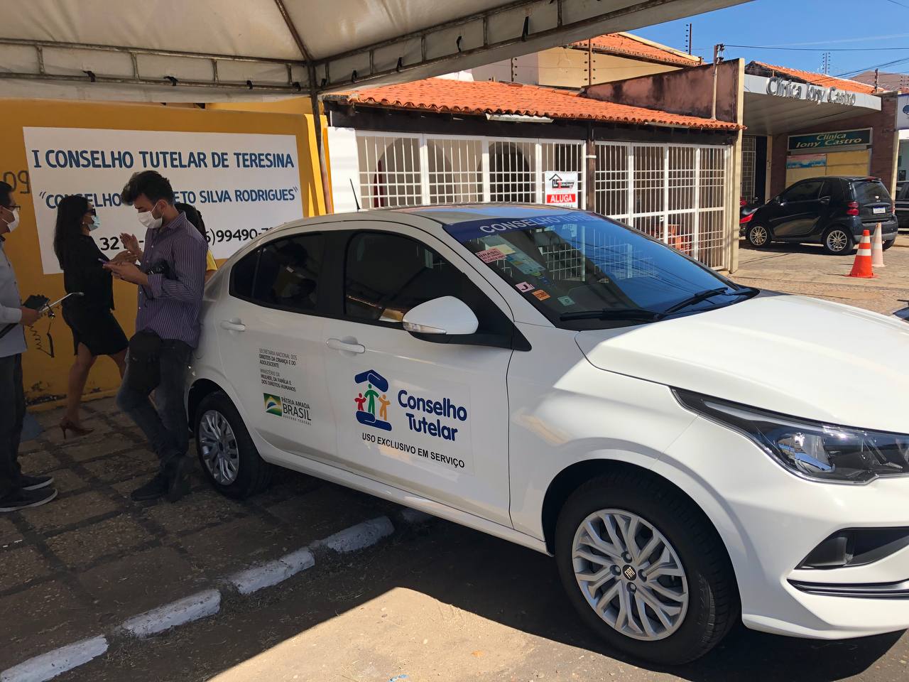 Veículo entregue ao Conselho Tutelar pela prefeitura de Teresina.