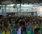 Apoiadores em evento com Jair Bolsonaro em Teresina