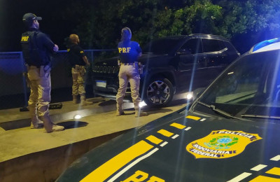 PRF prende homem em veículo receptado em Floriano