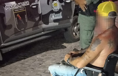 Policia Militar prende deficiente físico suspeito de ser segurança de criminosos em Teresina