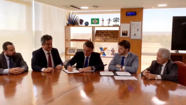 Bolsonaro autoriza estudo da transposição do São Francisco para o Piauí
