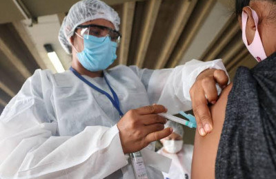 FMS disponibiliza agendamento e drive-thru de vacinas para população em geral