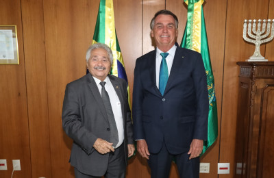 Elmano Férrer discute duplicação da BR 343 com Jair Bolsonaro