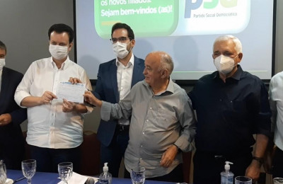 Fábio Abreu, Marcos Aurélio Sampaio e Castro Neto se filiam ao PSD