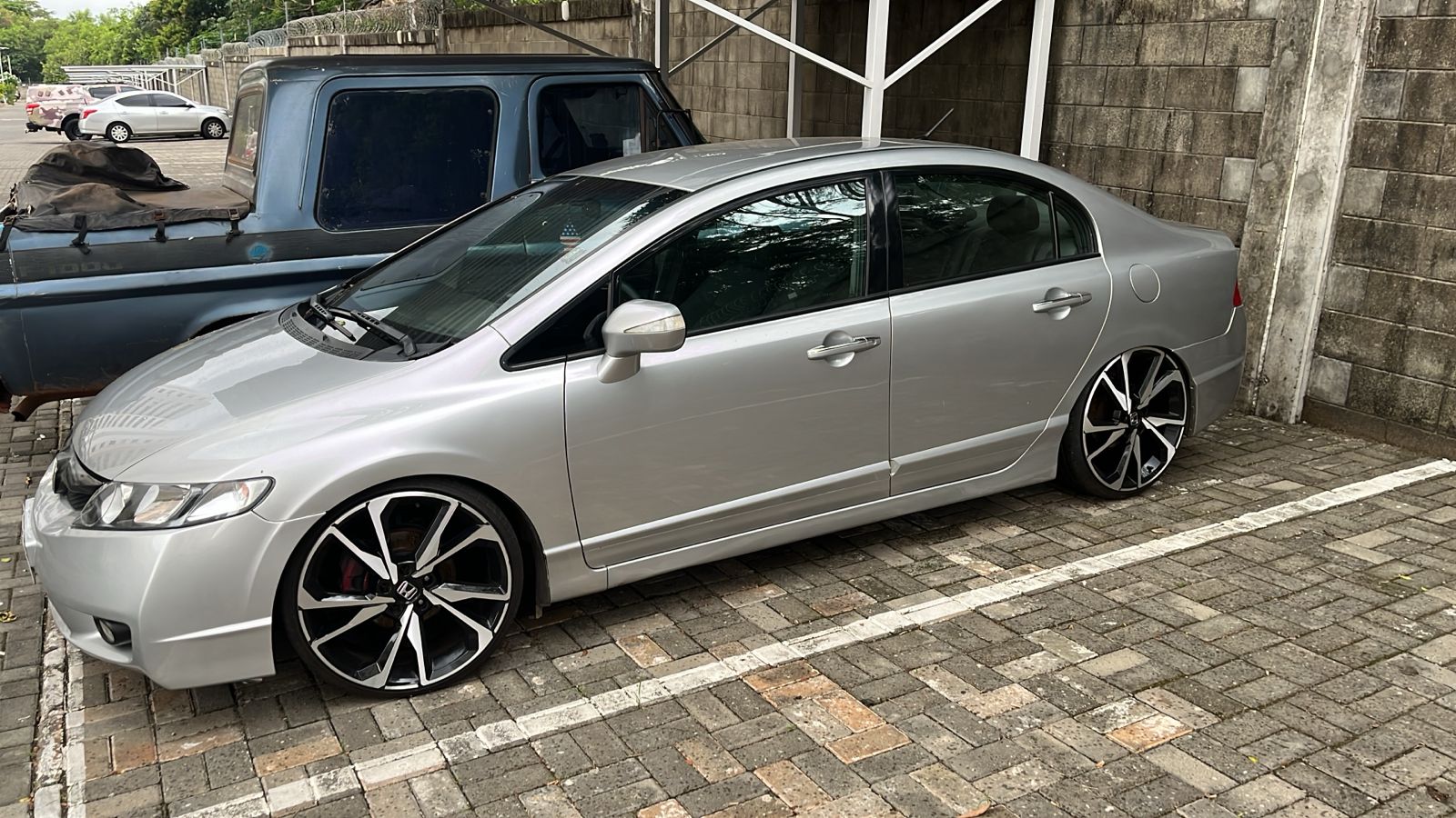 Carros apreendidos na 