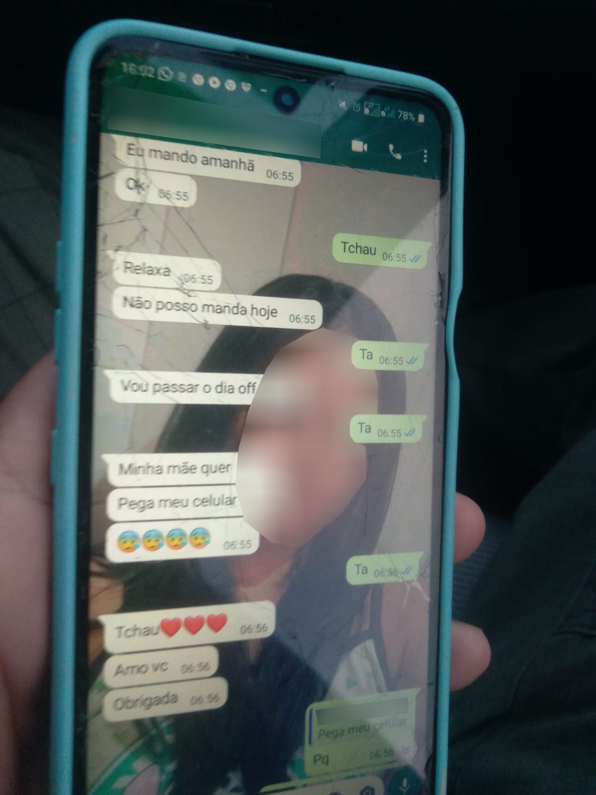 Imagens de conversas de suspeito de pedofilia com suas vítimas, crianças entre 8 a 12 anos