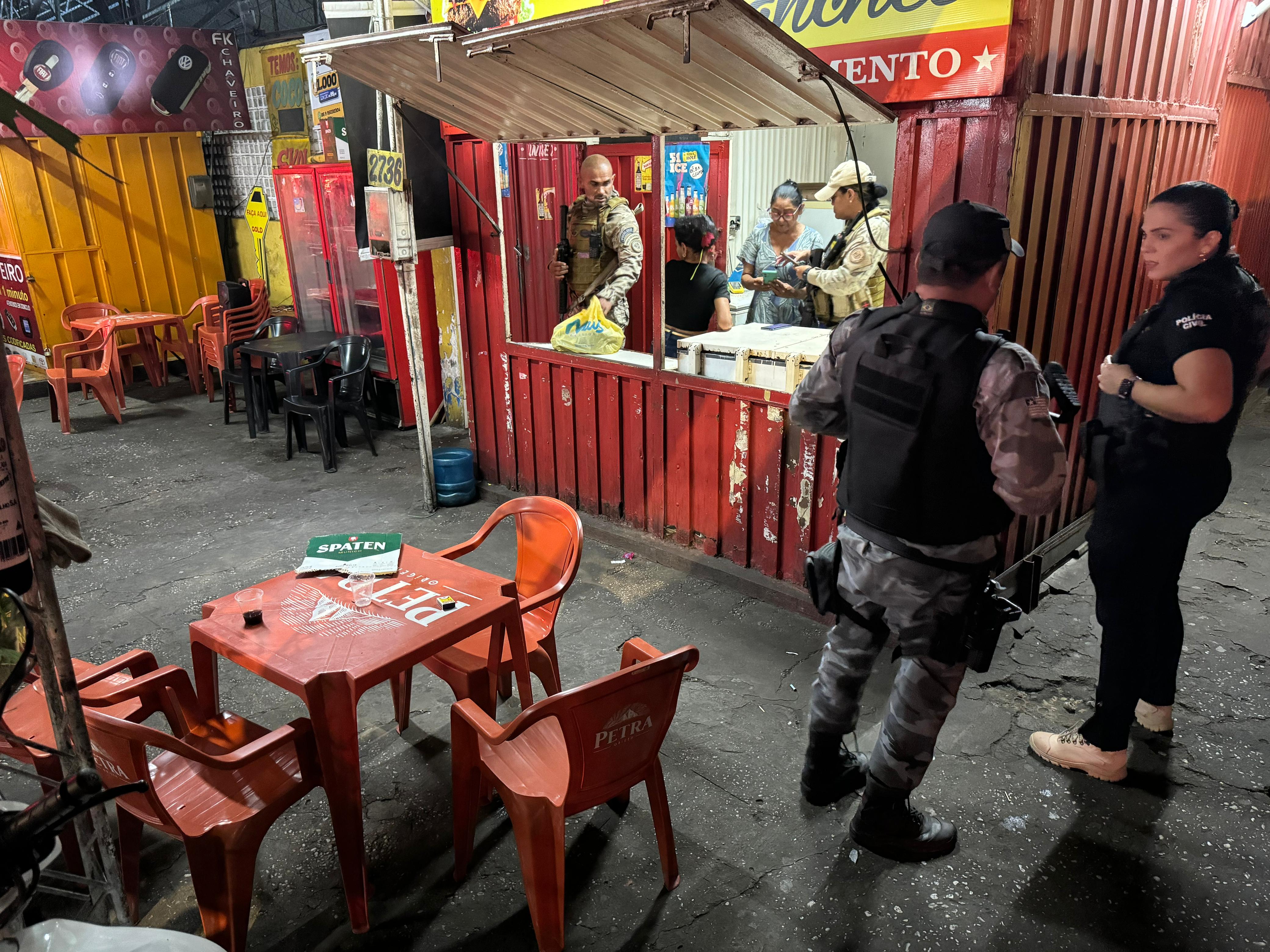 Polícia interdita trailers usados para tráfico de drogas e receptação - Foto: Divulgação