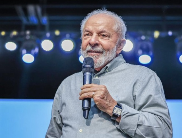 Presidente Lula anuncia inclusão de 1,2 milhão de alunos no Pé-de-Meia