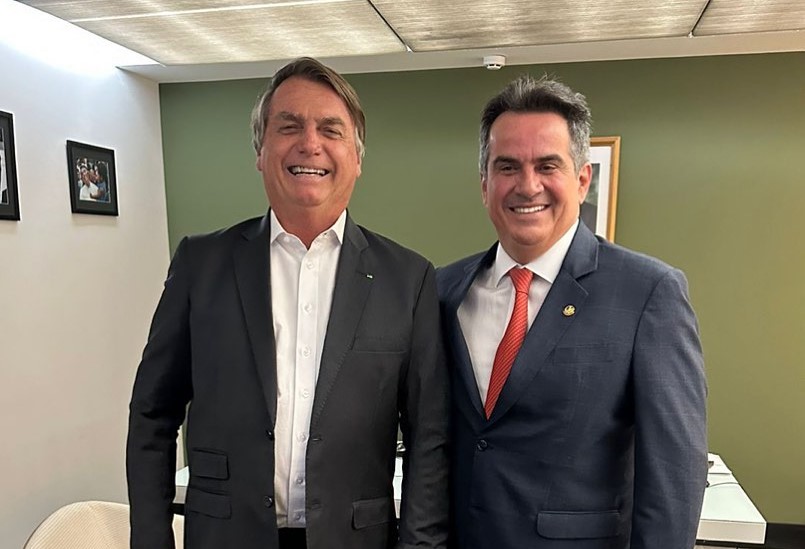 Ciro Nogueira tem encontro com ex presidente Jair Bolsonaro em