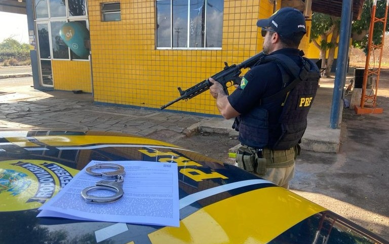 PRF prende homem procurado pela justiça por não pagar pensão alimentícia no Piauí